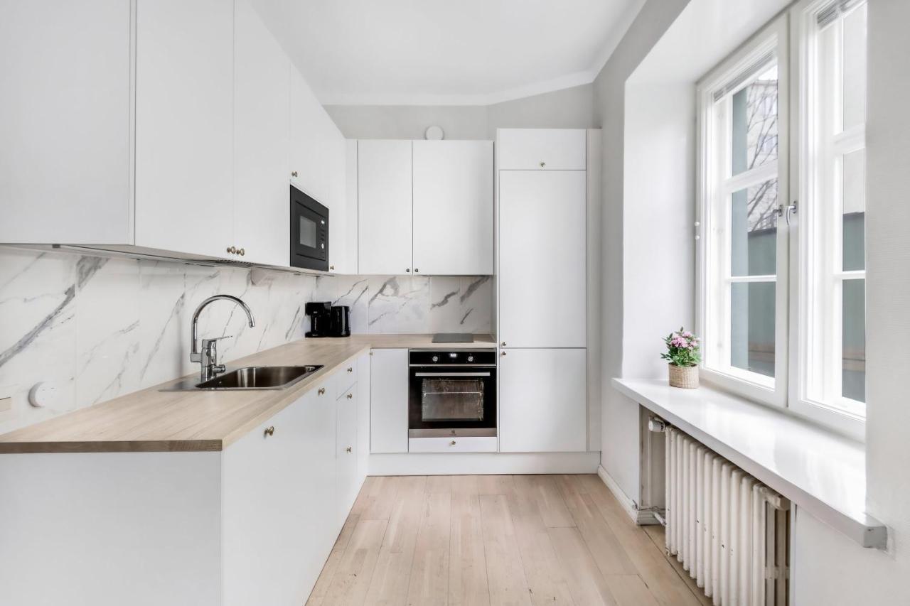 Wehost Modern Scandinavian Studio In Trendy Kallio Хелзинки Екстериор снимка