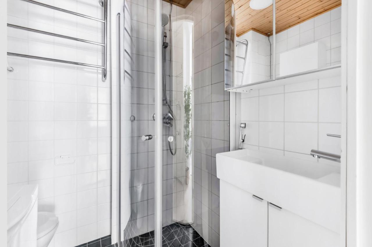 Wehost Modern Scandinavian Studio In Trendy Kallio Хелзинки Екстериор снимка