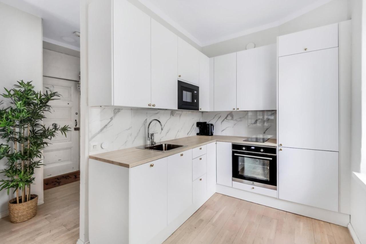 Wehost Modern Scandinavian Studio In Trendy Kallio Хелзинки Екстериор снимка