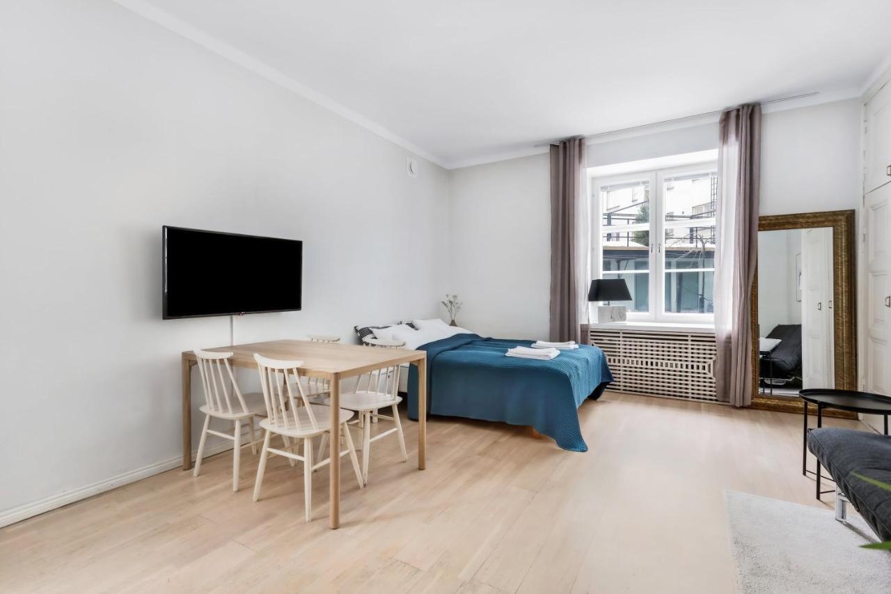 Wehost Modern Scandinavian Studio In Trendy Kallio Хелзинки Екстериор снимка
