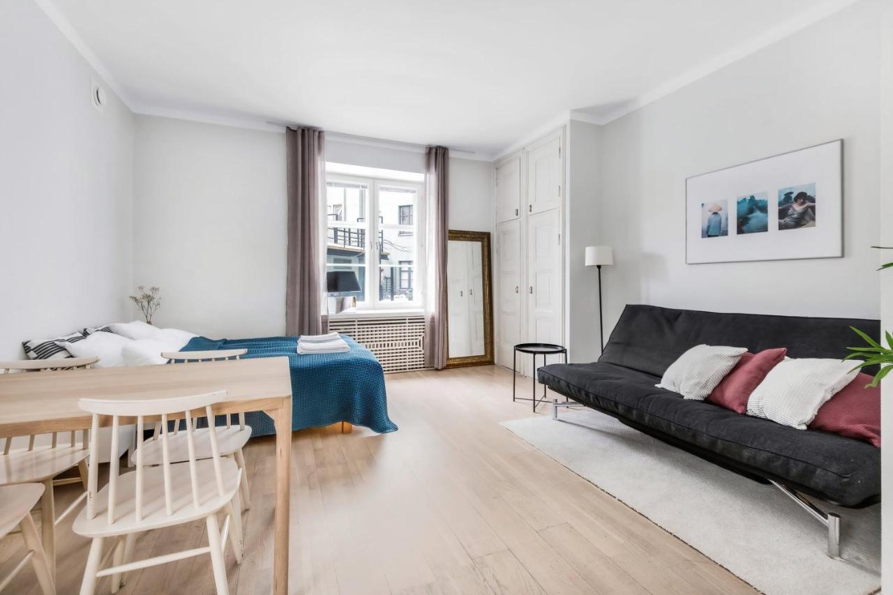 Wehost Modern Scandinavian Studio In Trendy Kallio Хелзинки Екстериор снимка