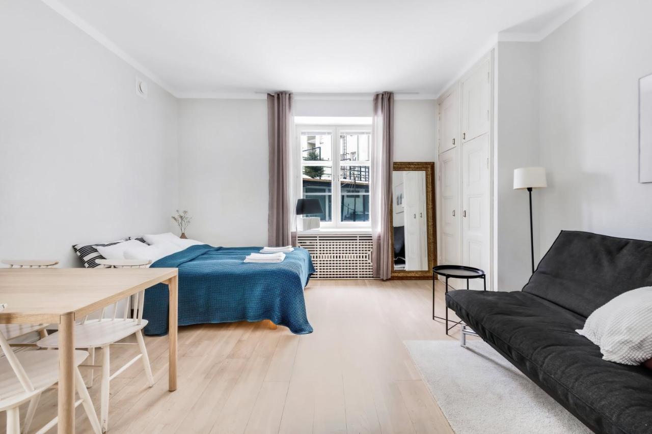Wehost Modern Scandinavian Studio In Trendy Kallio Хелзинки Екстериор снимка
